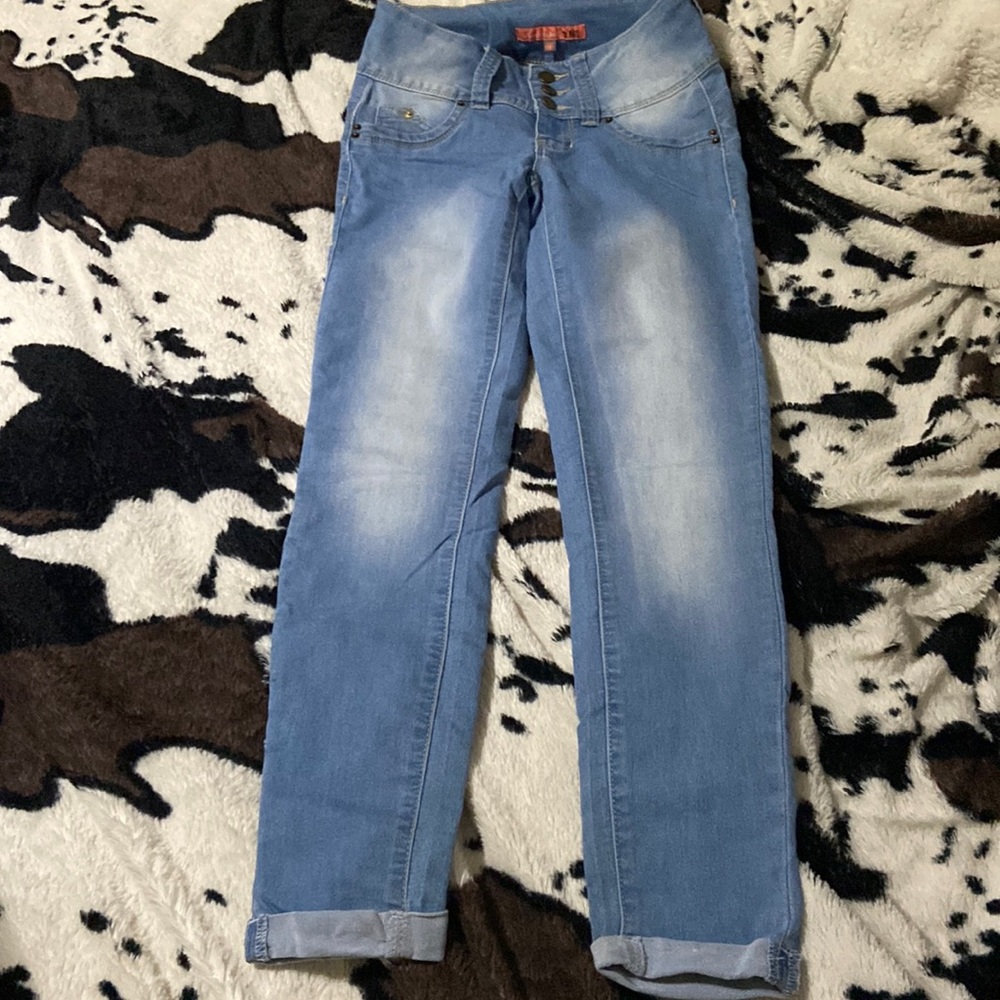 Good condition used YMI skinny jeans.